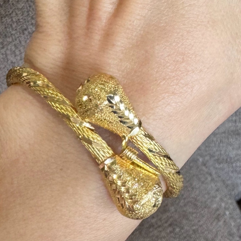 21K Yellow Gold Dubai Bangle Bracelet | Handmade | 36.2g | Excellent Condition